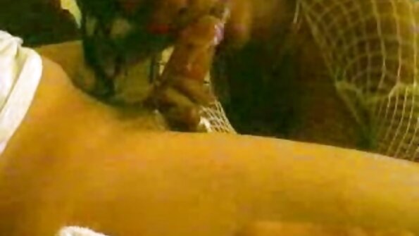 অত্যাশ্চর্য স্বর্ণকেশী POV দৃশ্যে বাংলা ছবি চুদাচুদি বড় সসেজ পাচ্ছে